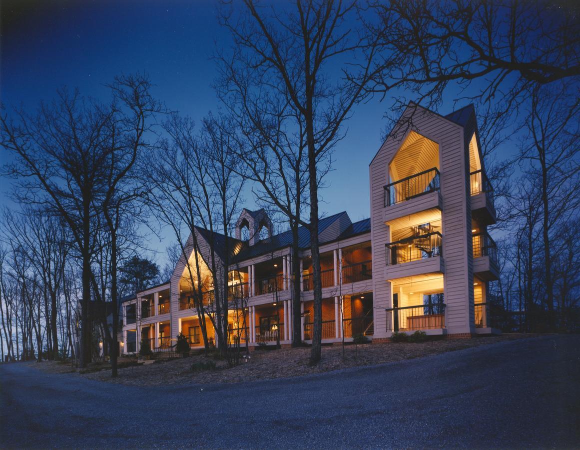 ווינסבורו Iris Inn & Cabins מראה חיצוני תמונה